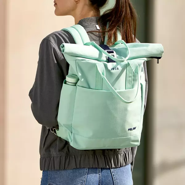 mochila-enrollable-milan-mint-nuvols-de-regals