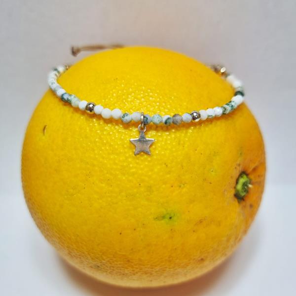 pulsera-mineral-estrella-plata-claro-nuvols-de-regals