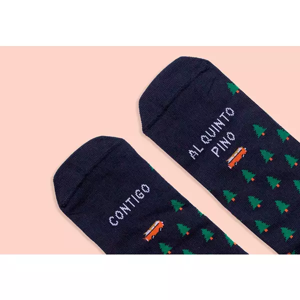 calcetines-contigo-nuvols-de-regals-1