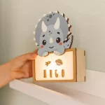 lampara-personalizable-triceratops-nuvols-de-regals-1
