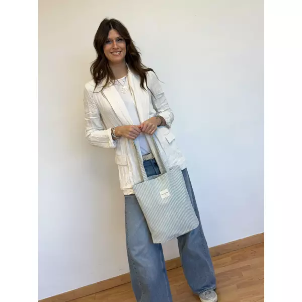 bolsa-peq-city-de-la-mur-nuvols-de-regals-3