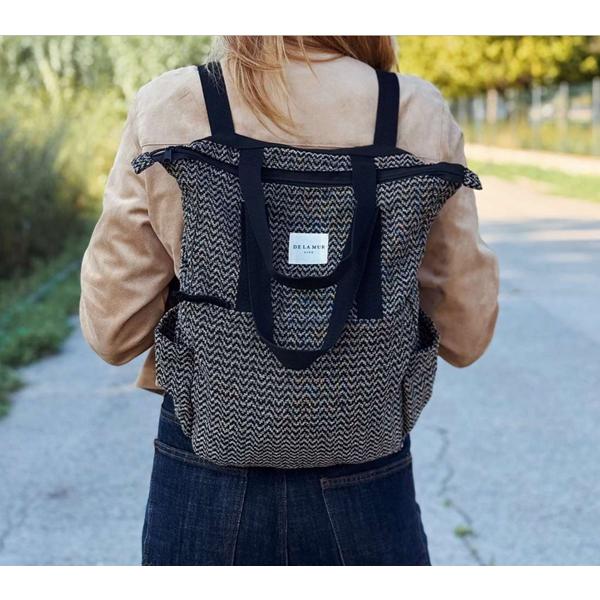 bolso-mochila-dana-delamur-nuvols-de-regals-4