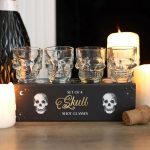 Set de chupitos con forma de calavera Highway to Hell