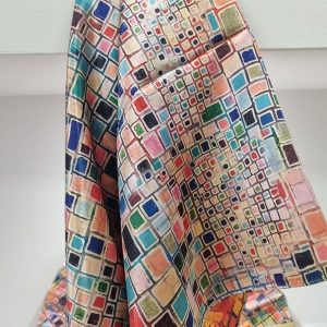 set-abanico-foulard-seda-cubisme-nuvols-de-regals-1