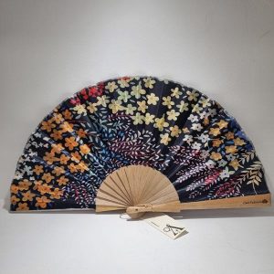 set-abanico-foulard-seda-floretes-nuvols-de-regals-7