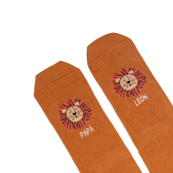 clacetines-papa-leon-1