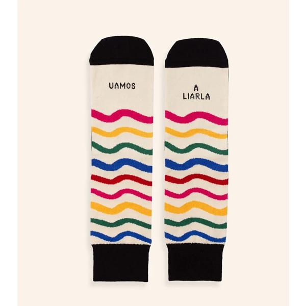 calcetines-vamos-a-liarla