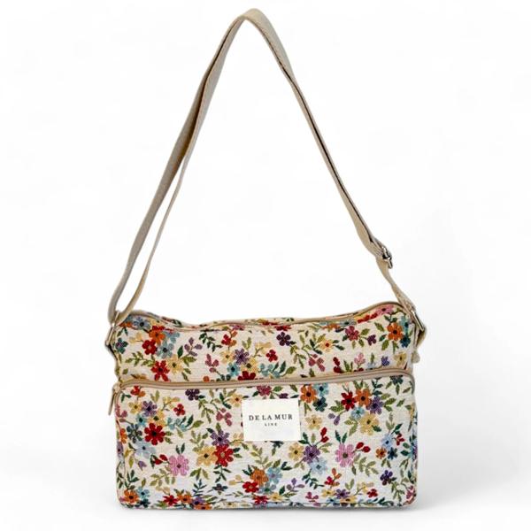 Bolso bandolera Blum con bolsillo exterior. De La Mur