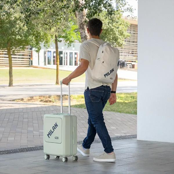 escena exterior cabina Milan 430 verde