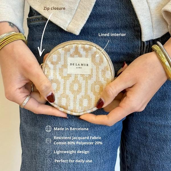 características monedero redondo chipre de la mur