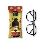 Funda de gafas de la colección Leyenda. Ilustrada por Esther Voltà