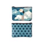 Estuche Núvols ilustrado por Esther Voltà diseño mágico niña luna